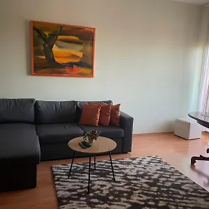Kis-celli Apartman